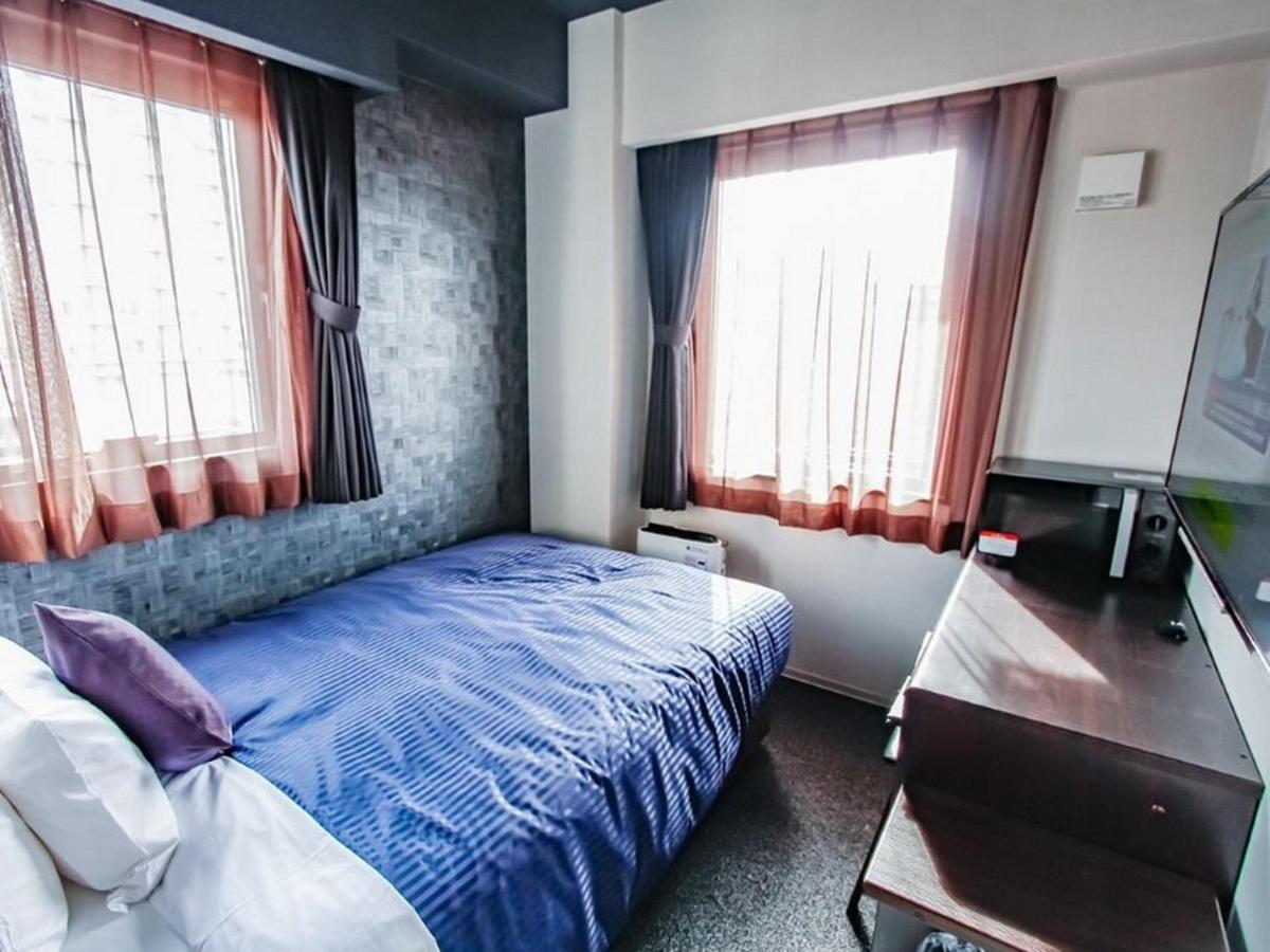 Hotel Livemax Premium Umeda East Osaka Exteriör bild