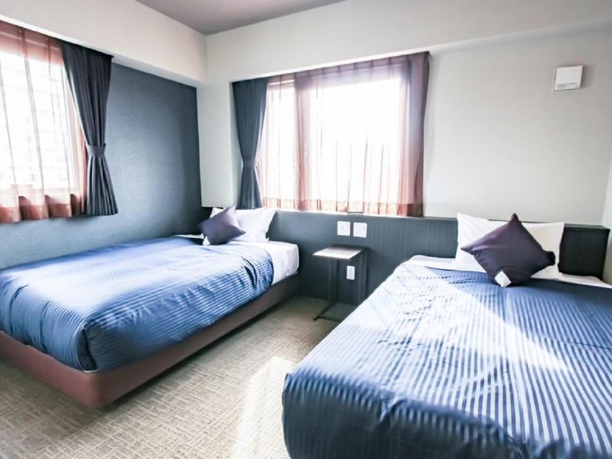Hotel Livemax Premium Umeda East Osaka Exteriör bild